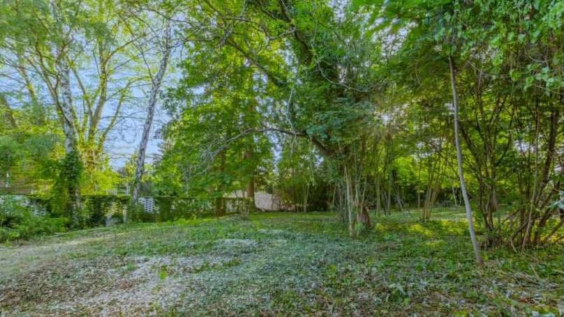 Plot at Am Anger – Von Albert Real Estate