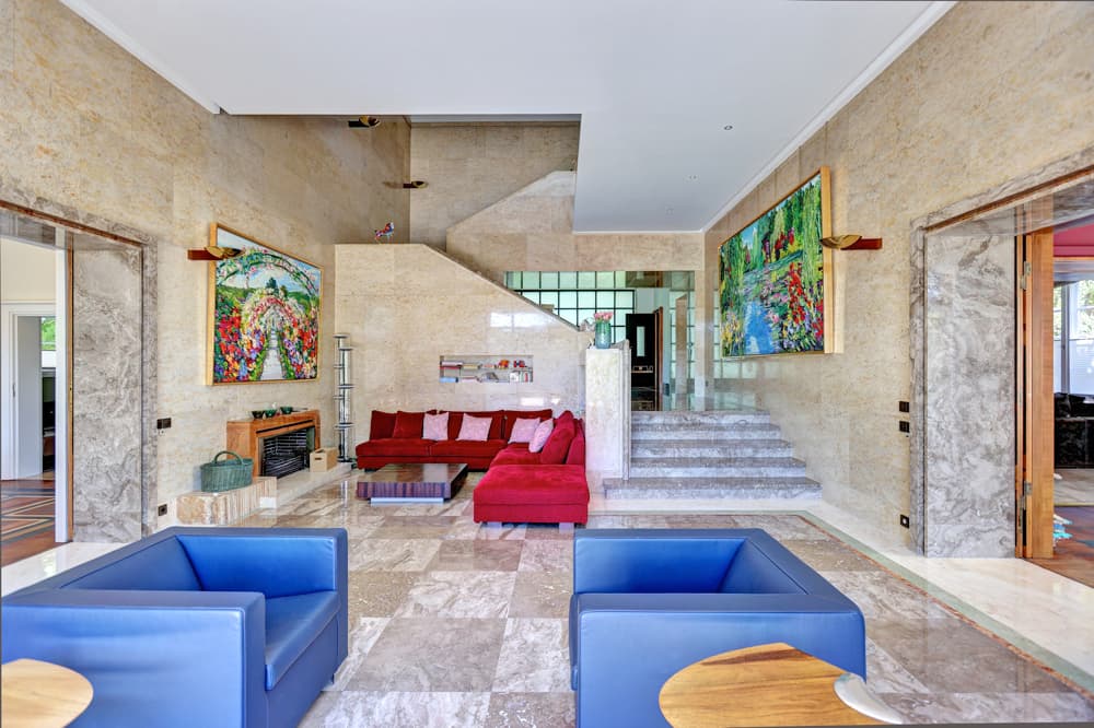 „Villa 'Zissu': Luxusanwesen mit Seeblick, Privatgarten & 1.300 m² Wohnfläche in Berlin-Grunewald“