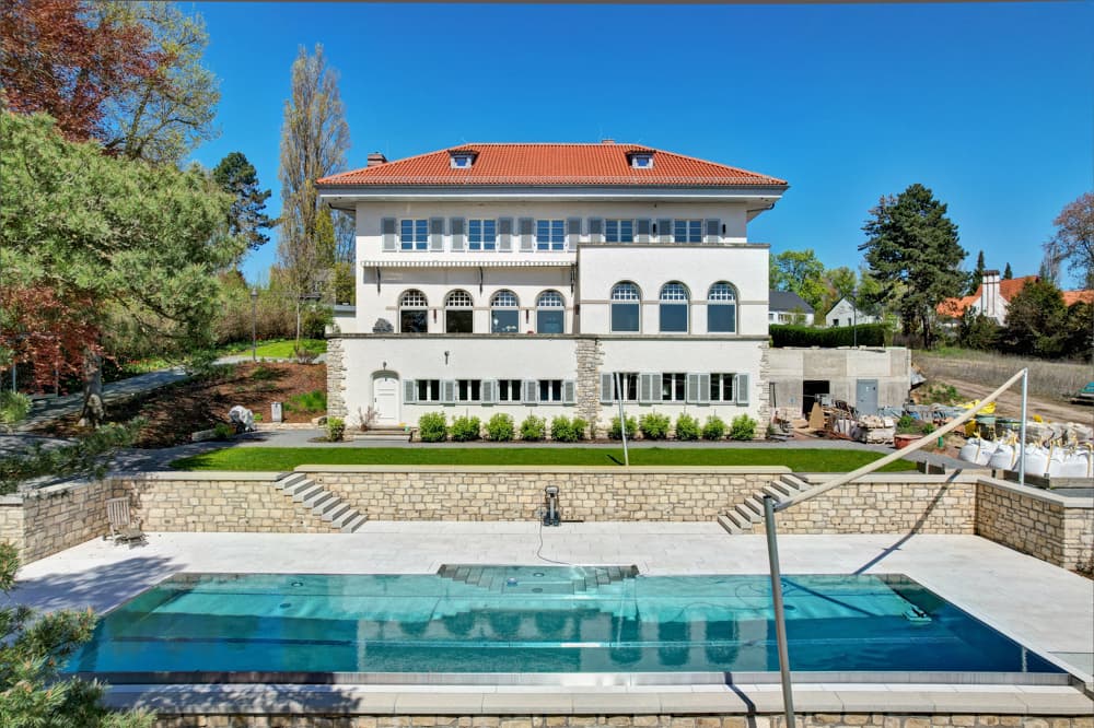 Exclusive Waterfront Villa in Berlin-Wannsee with Private Spa, Pool & Boathouse - Thumbnail 11
