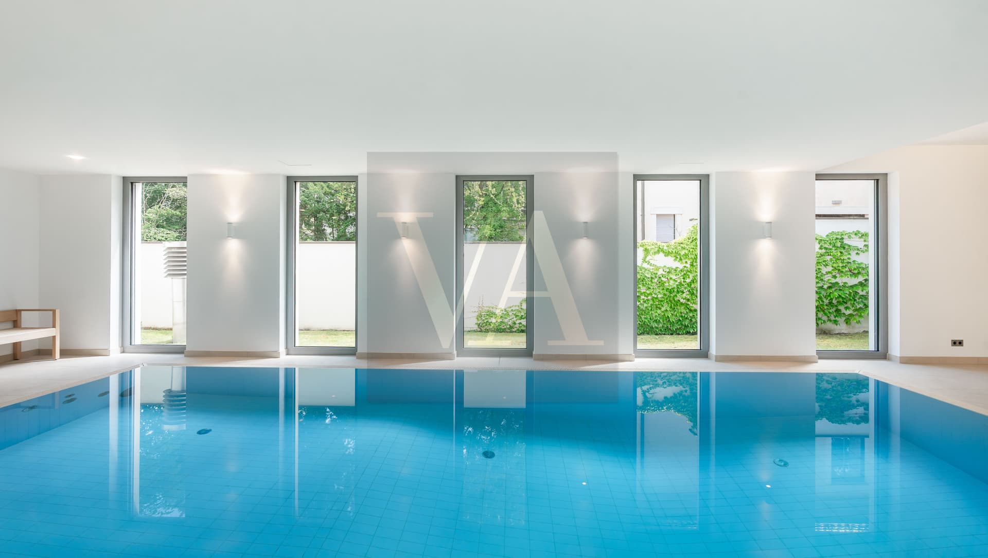 State-of-the-Art Villa in One of Berlin's Most Exclusive Locations with Private Access, Elevator & Pool - Thumbnail 6
