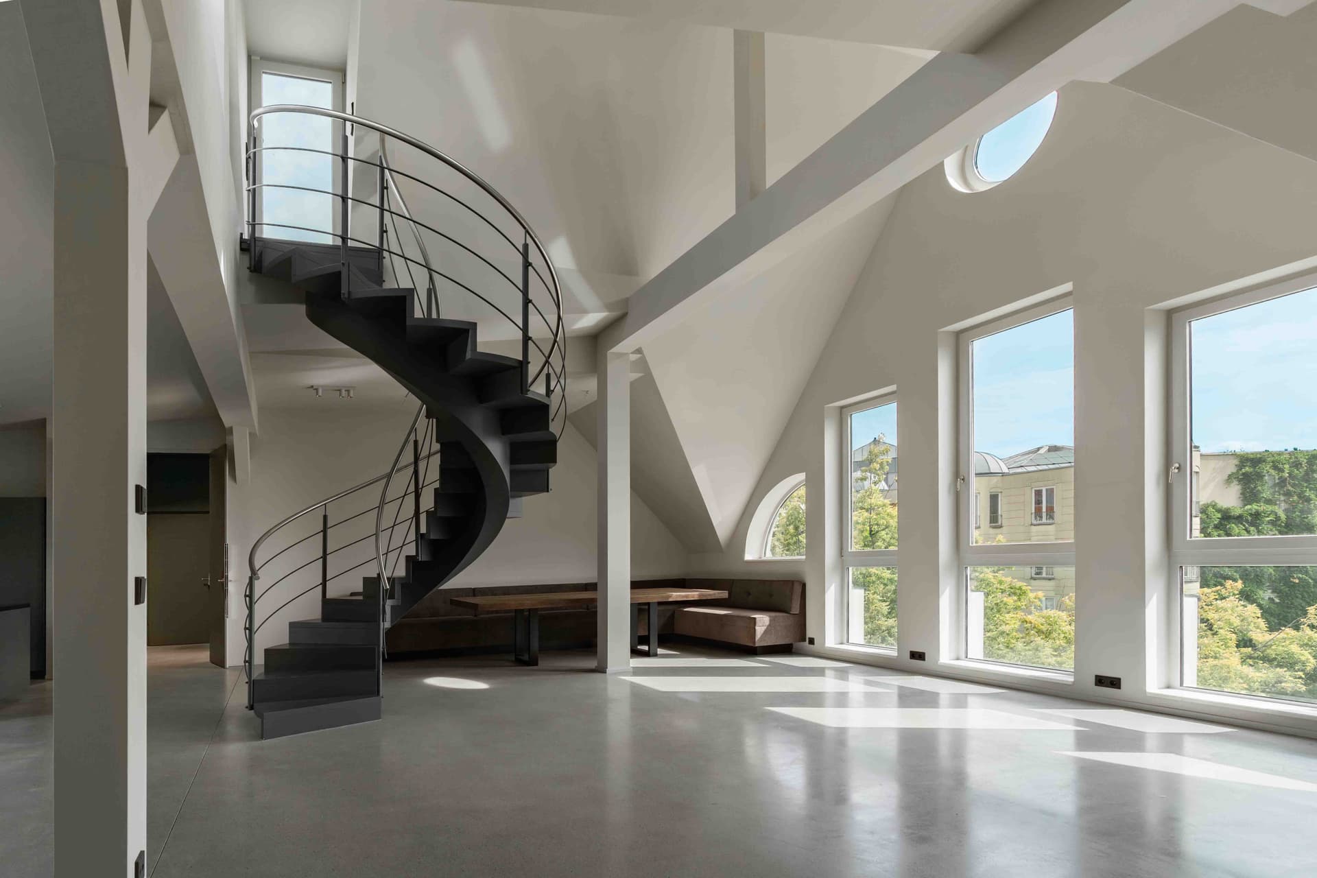 Exklusives Penthouse am Fasanenplatz – Luxus trifft auf Berliner Eleganz - Image 1