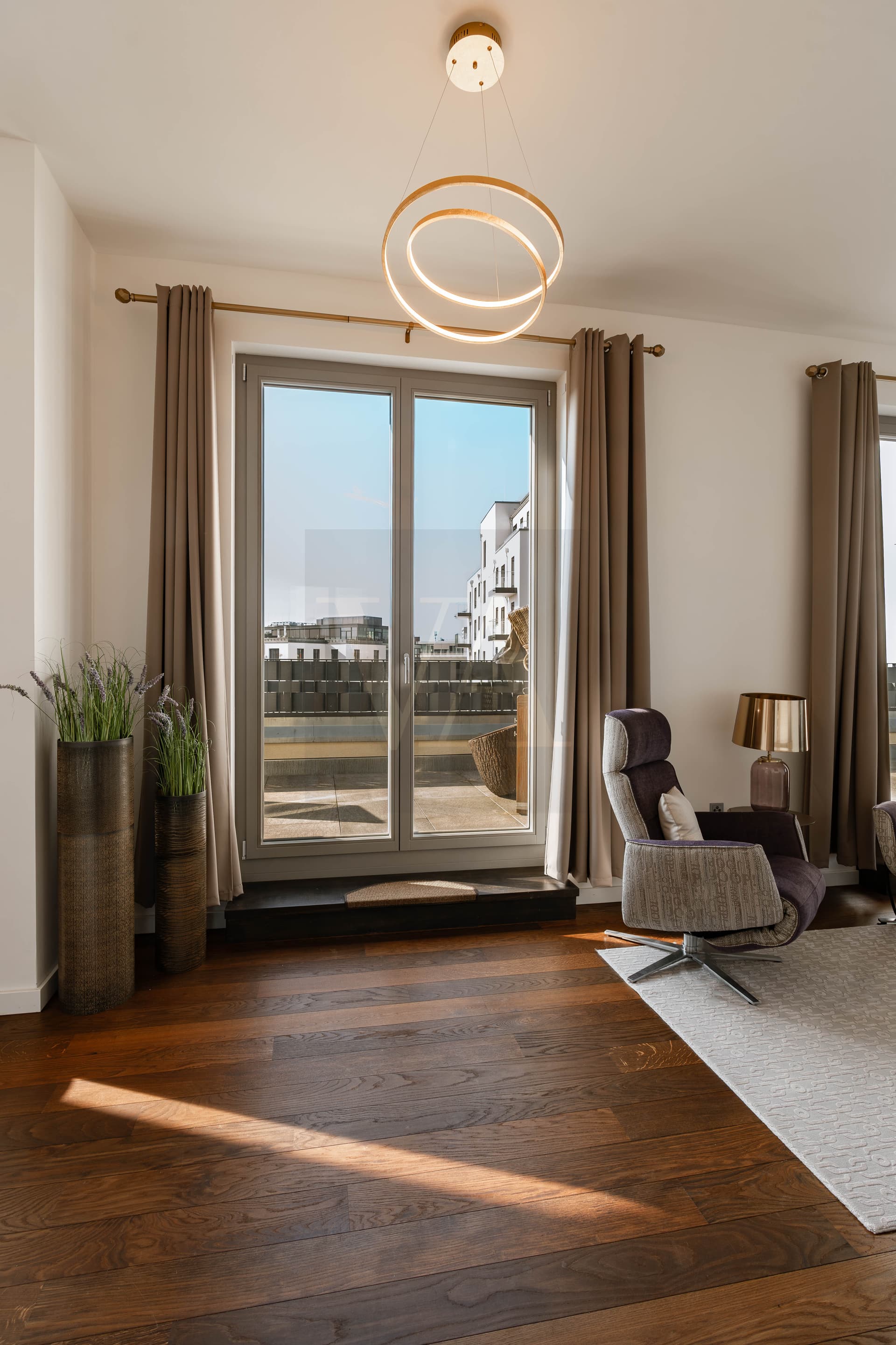 Spree Penthouse with 86 sqm Terrace & Waterfront Views – Exclusive Retreat near Tiergarten - Image 2