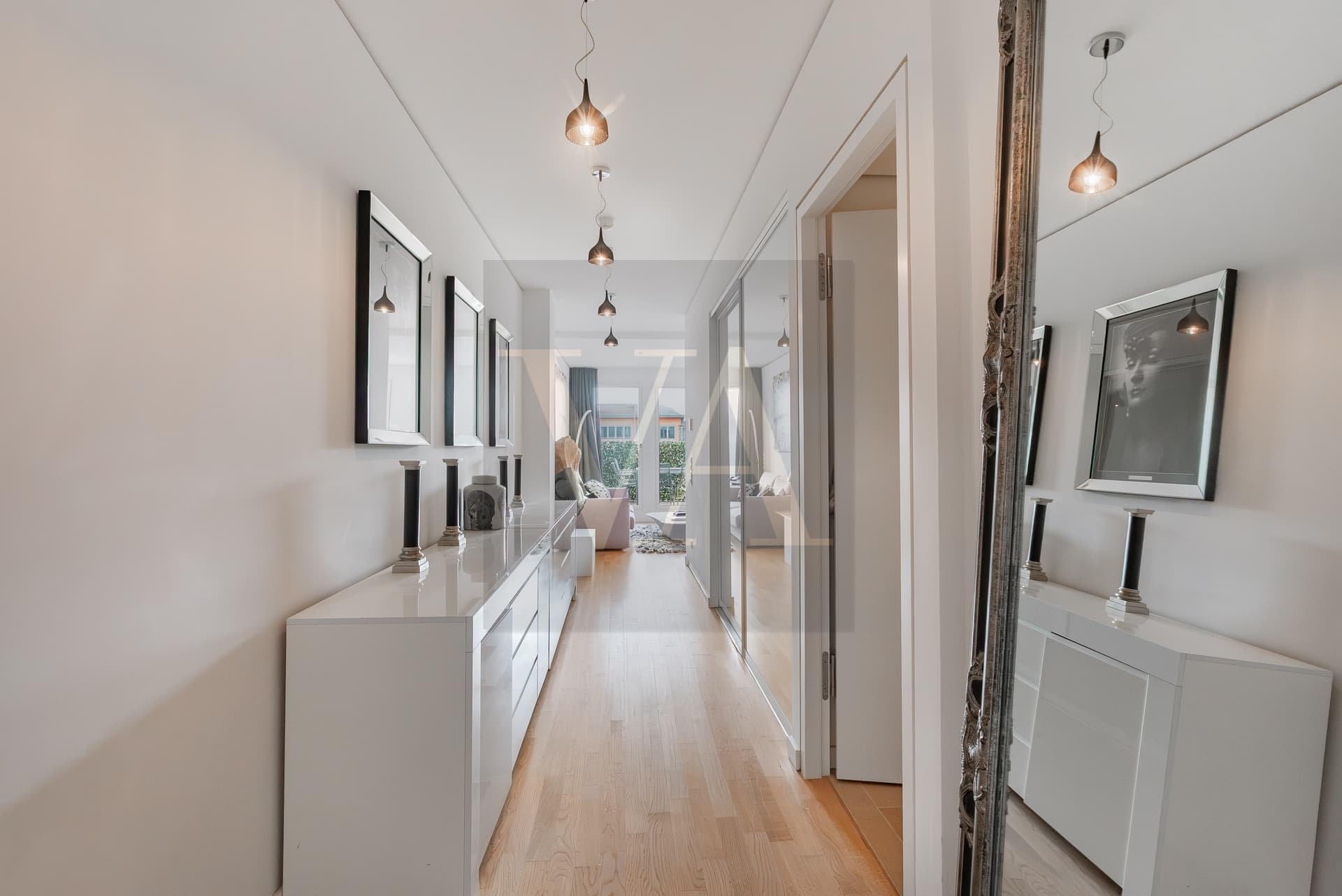 YOO Berlin – Stylish 2-Room Residence by Philippe Starck with Spree River Views - 图片 3