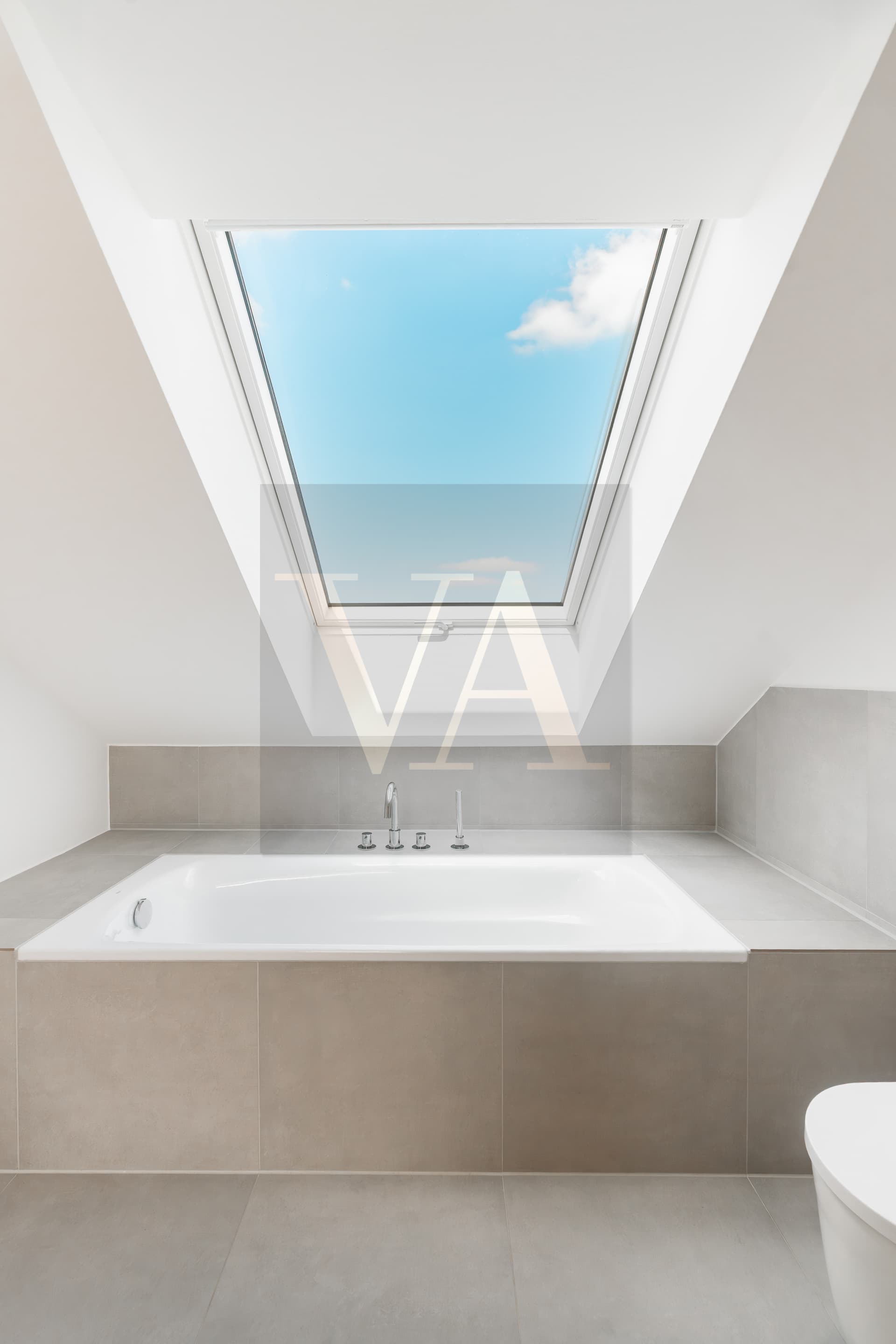 Luxuriöses Penthouse mit Dachterrasse im Herzen Kreuzbergs