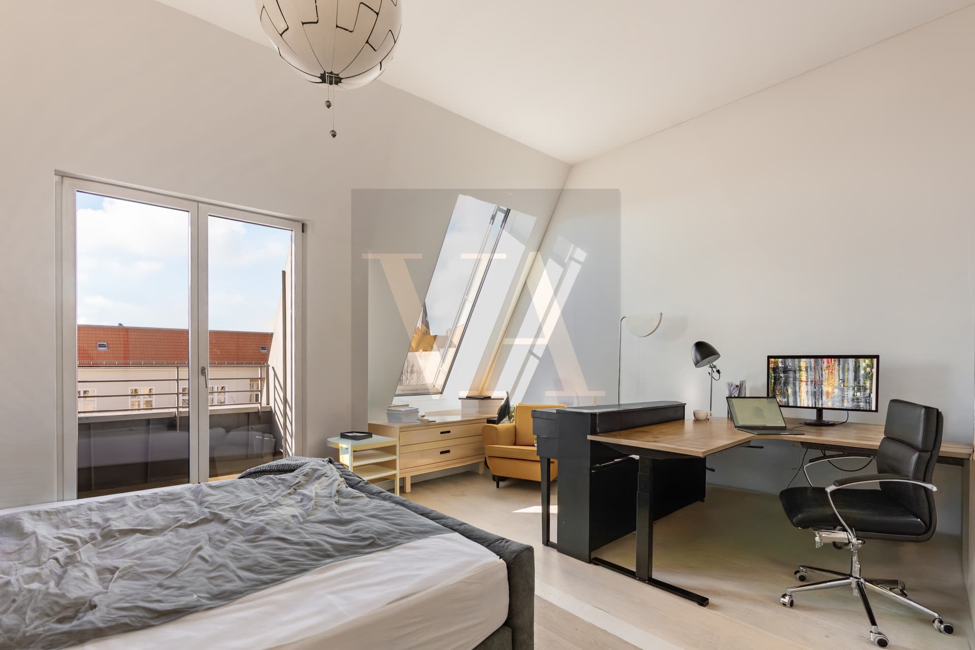 Luxury Penthouse with Rooftop Terrace & Panoramic Views in Berlin-Charlottenburg - Image 8