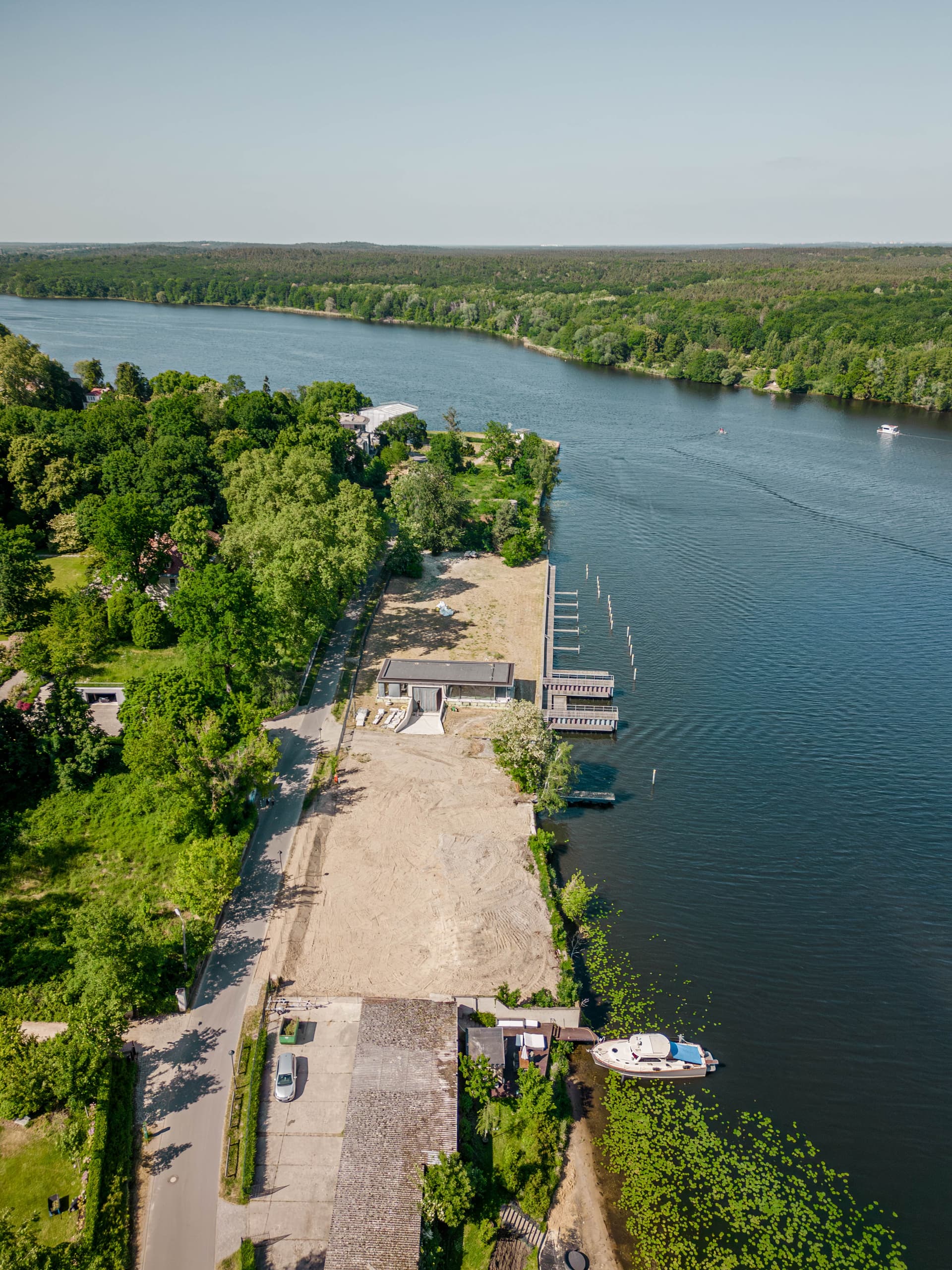 Exclusive Waterfront Estate with Private Marina - Image 3