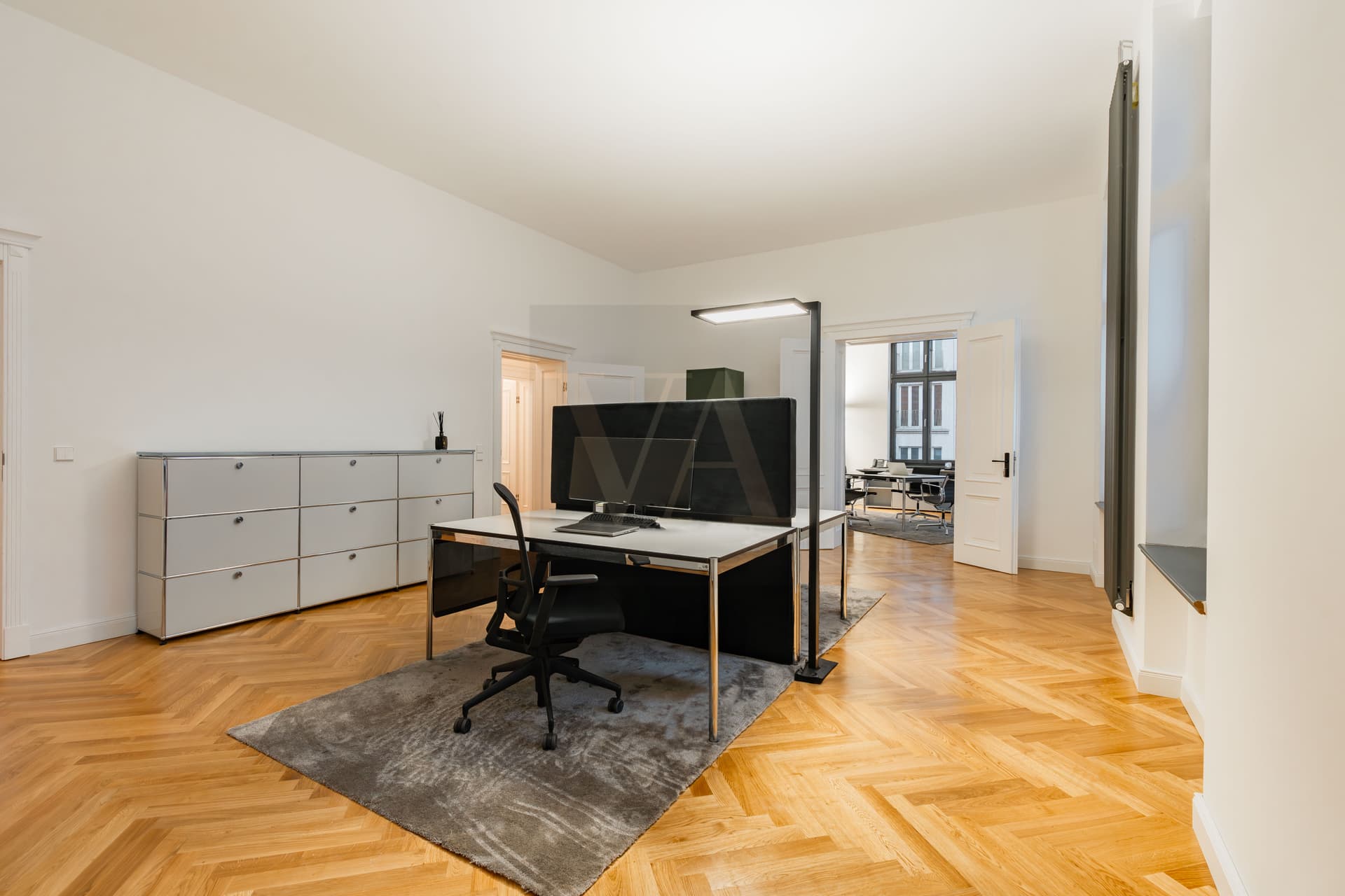 Representative First-Occupancy Office Spaces in a Prime Berlin-Wilmersdorf Location - Image 15