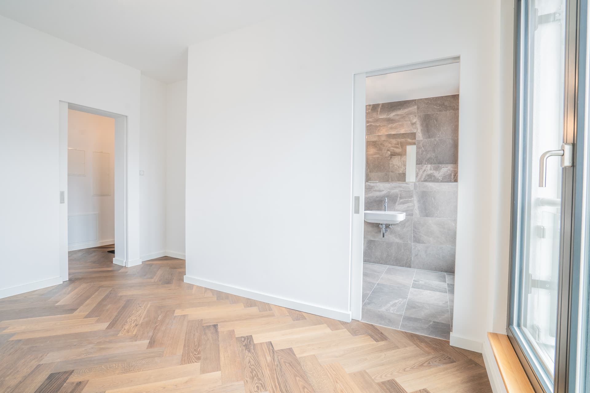 „Elegante 3-Zimmer-Wohnung mit Spreeblick im Herzen Berlins“ - Image 2