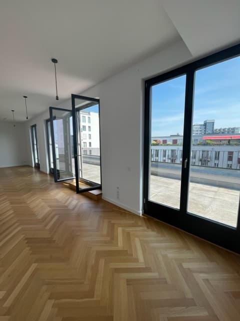 „Exklusives Spree-Penthouse mit umlaufender Terrasse in Bestlage am Tiergarten“ - Image 3