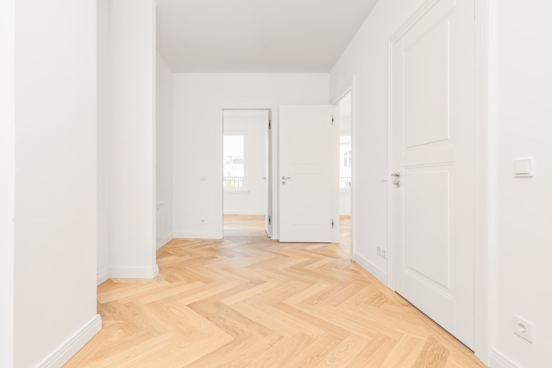 WIELAND & PESTALOZZI – Timeless Elegance in the Heart of Berlin-Charlottenburg - Bild 2