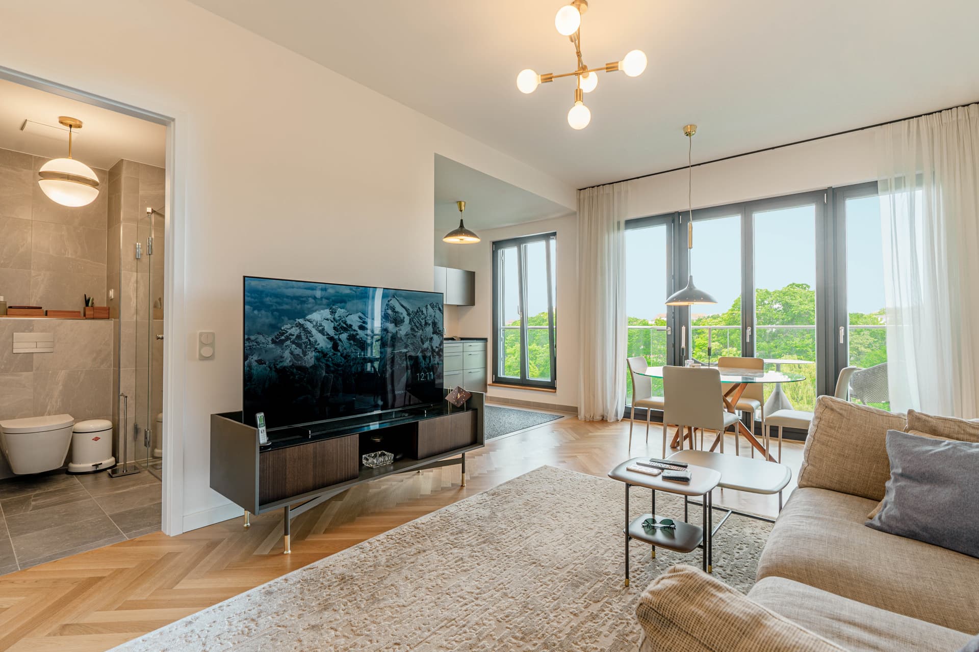„Elegante 3-Zimmer-Wohnung mit Spreeblick in bester Lage von Berlin-Charlottenburg“ - Image 3