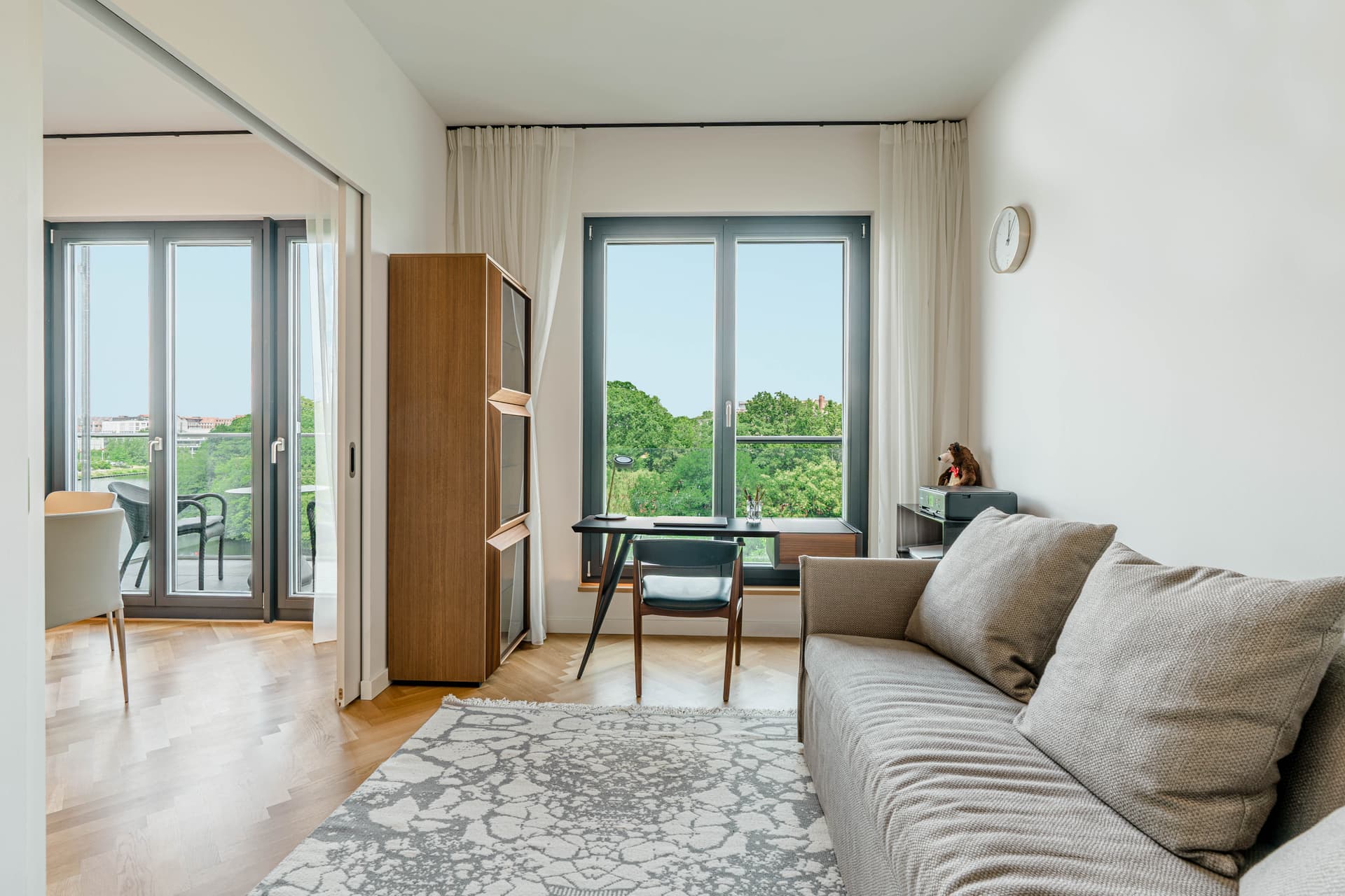 Exklusive Wasserblick-Wohnung am Tiergarten – Licht, Design & Ruhe in Bestlage von Charlottenburg“ - Image 3