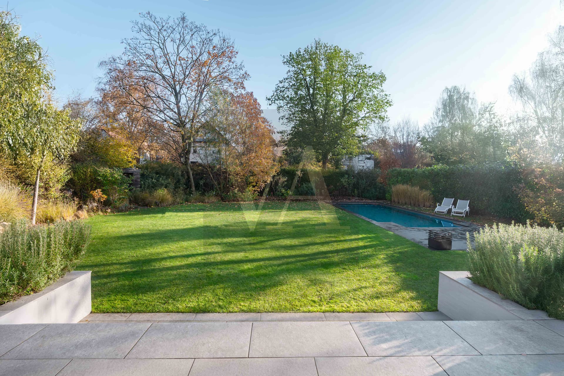 Exklusive ökologische Stadtvilla in Berlin-Zehlendorf – 764 m² Luxus-Wohnfläche & Wellnessbereich