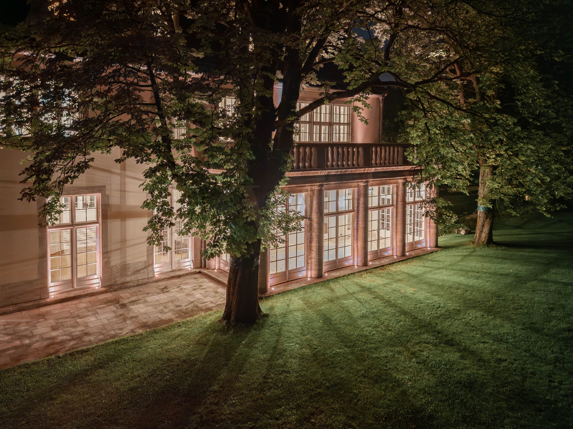 The Eternal Allure of Historic Luxury, a Crown Jewel of Berlin - Image 3