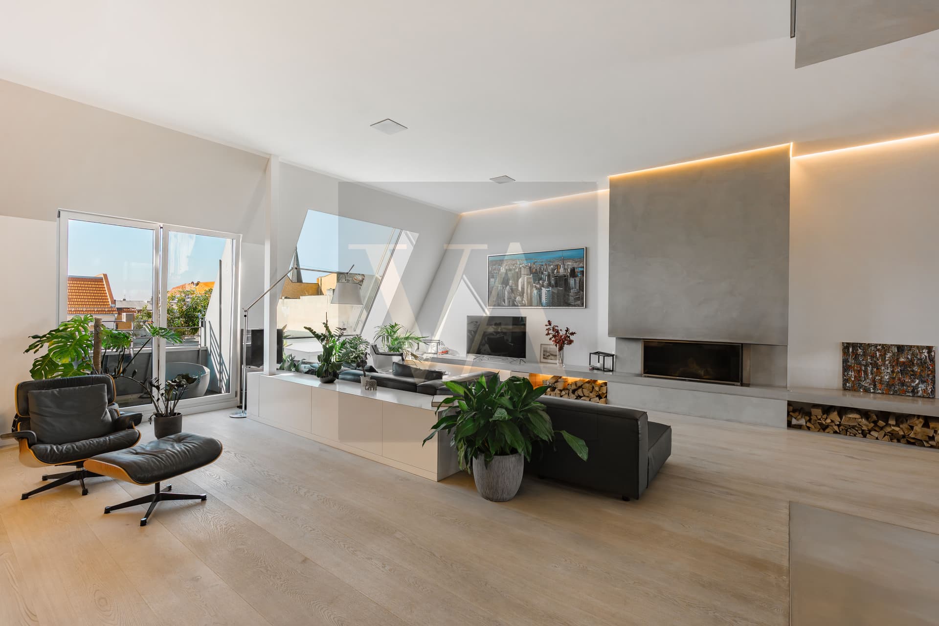 Luxury Penthouse with Rooftop Terrace & Panoramic Views in Berlin-Charlottenburg - Image 3