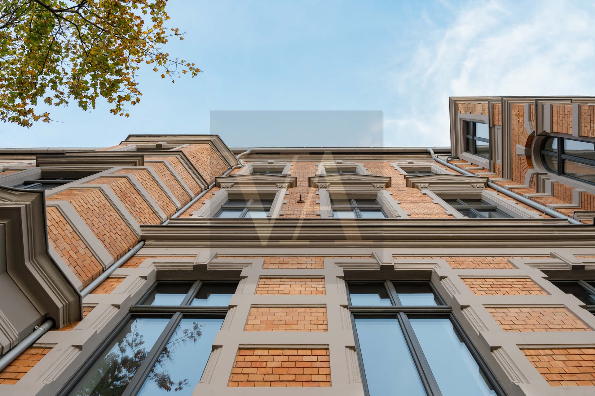 Spacious Office Unit with Development Potential in a Prime Central Location – Berliner Straße 157 - 图片 18