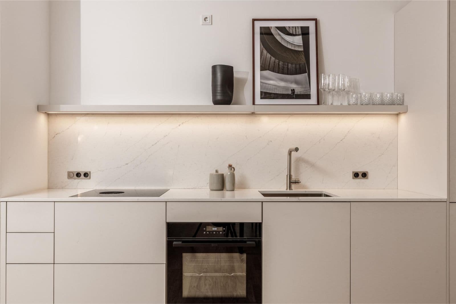Am Winterfeldt – Contemporary Living in the Heart of Berlin-Schöneberg - Image 2