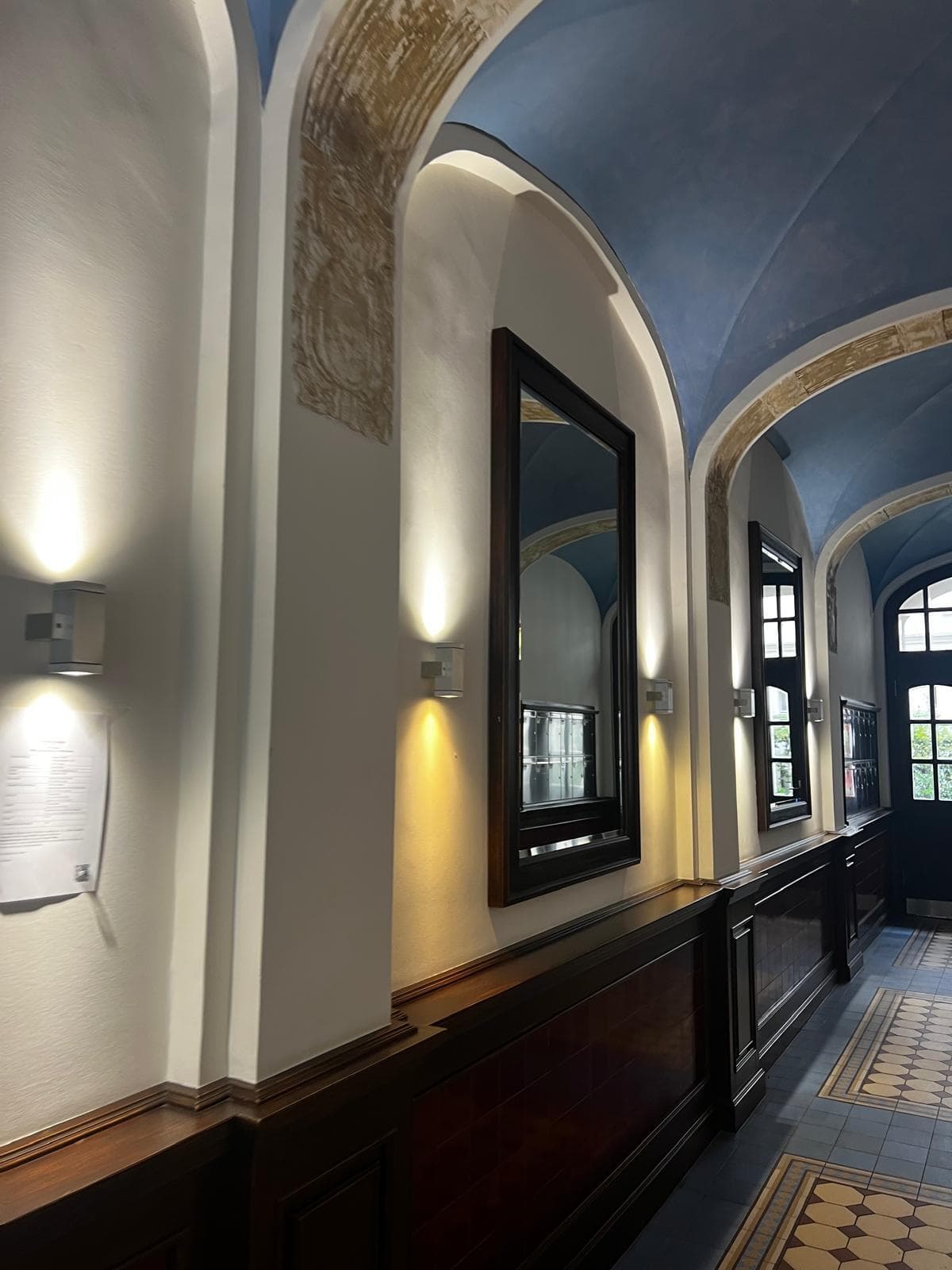 Stilvolle Altbau-Residenz mit Balkonen in Charlottenburg – 205 m² Luxus auf klassischem Niveau“ - Image 2