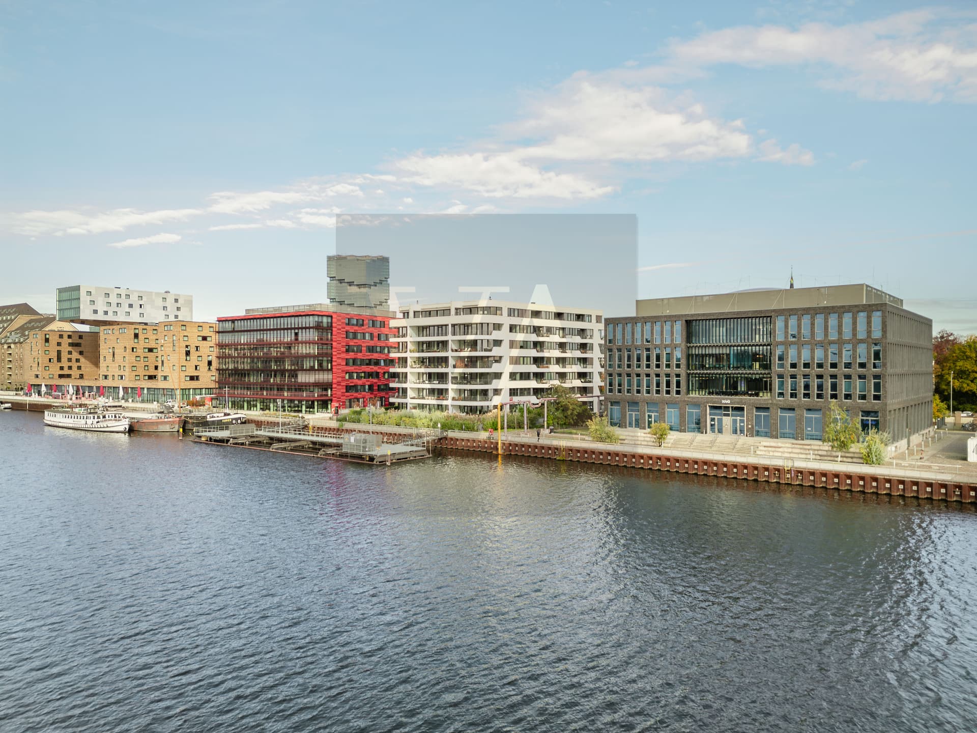 „The White Penthouse – Design-Meisterwerk mit Wasserblick und Dachterrasse an der Spree“ - Image 7