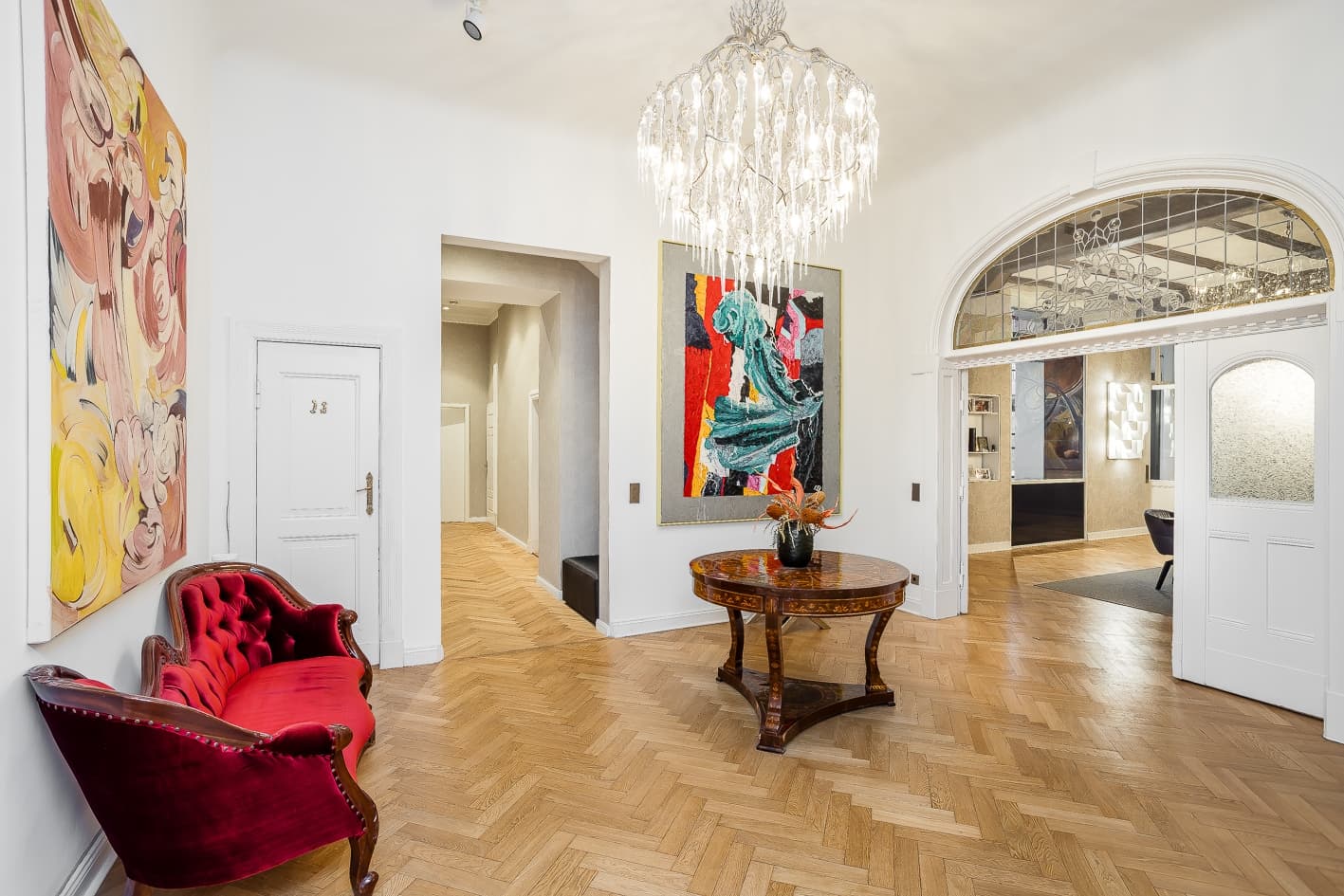 Exklusiver 400 m² Prachtaltbau mit 8 Zimmern in Bestlage Charlottenburgs - Image 3