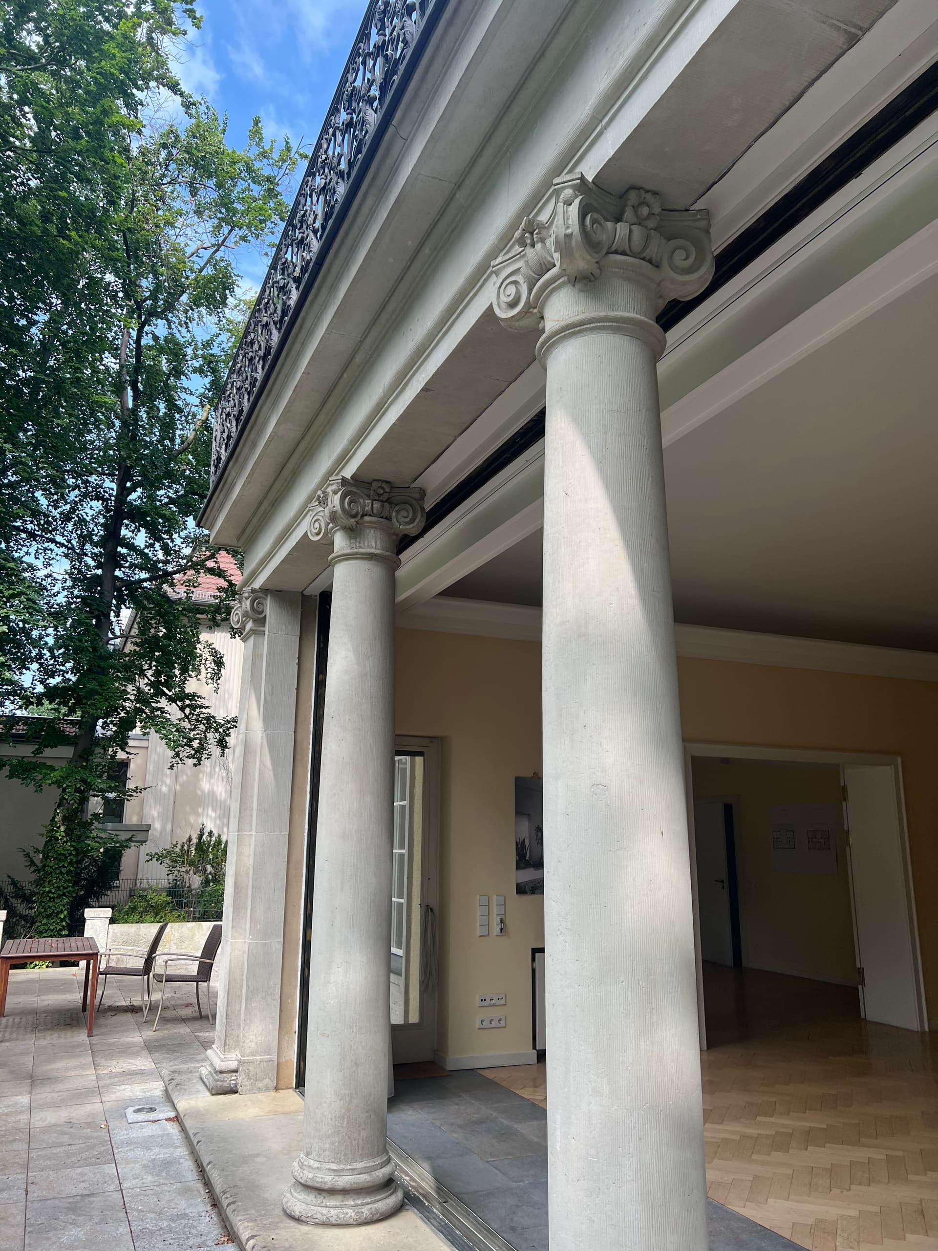 Luxury architectural Jewel in the most designated locations of Berlin - Image 3