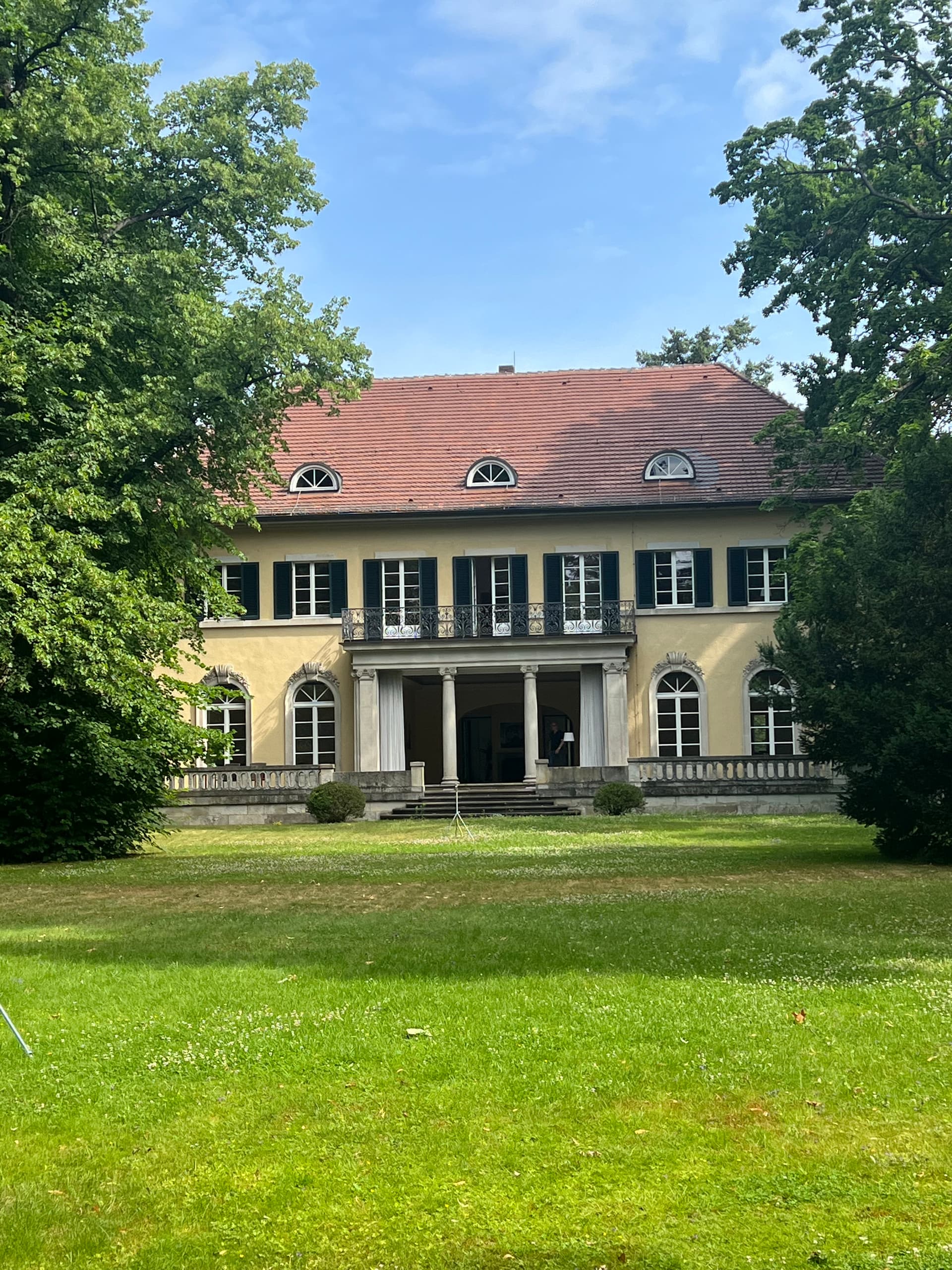 Luxury architectural Jewel in the most designated locations of Berlin - Image 2