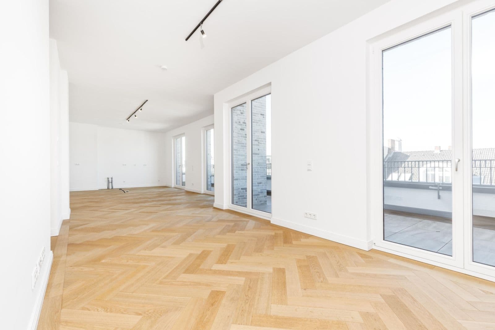 WIELAND & PESTALOZZI – Timeless Elegance in the Heart of Berlin-Charlottenburg - Bild 2