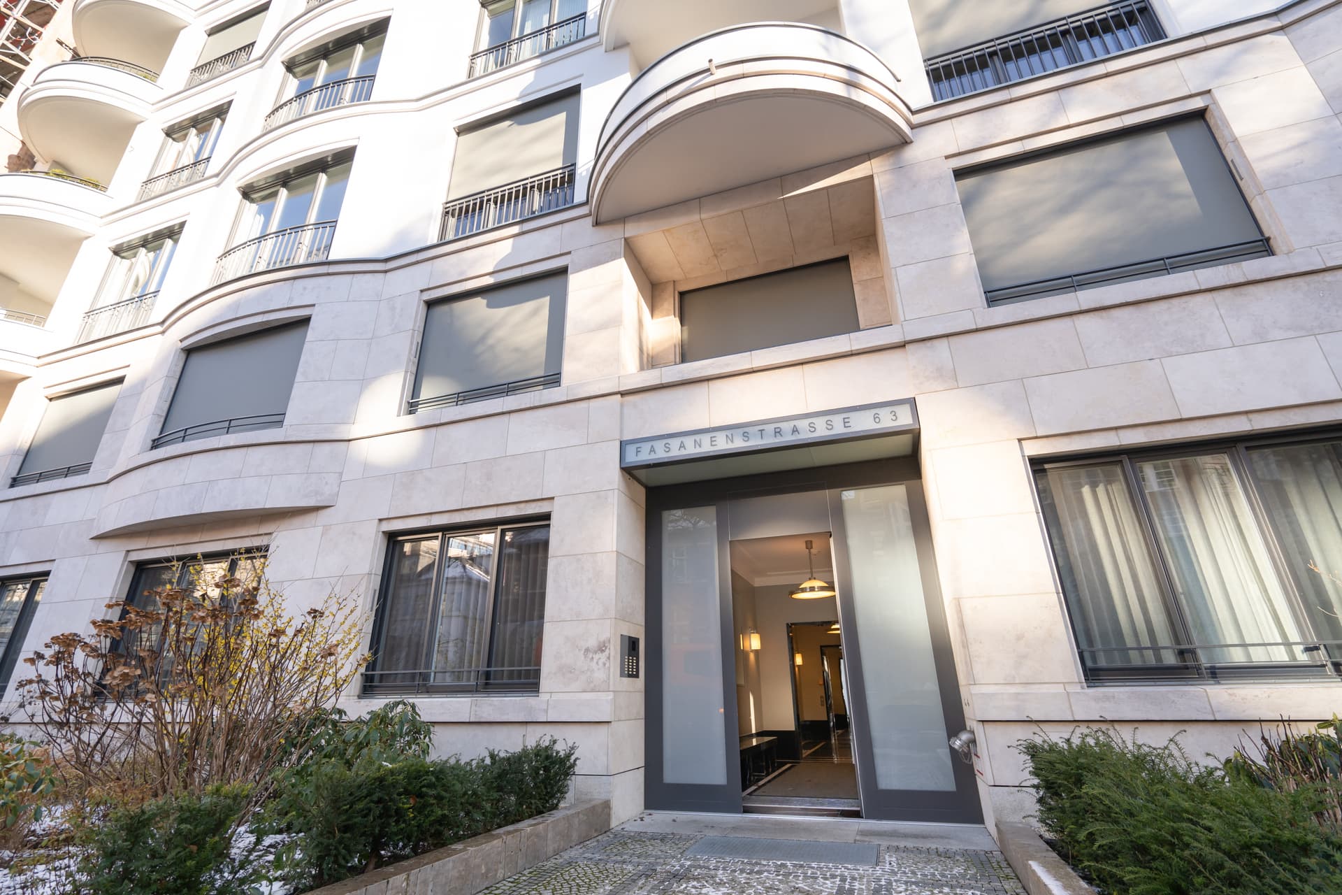 Exklusive Designer-Terrassenwohnung nahe Ku’damm – Luxus pur auf 196 m² Wohnfläche - Image 14