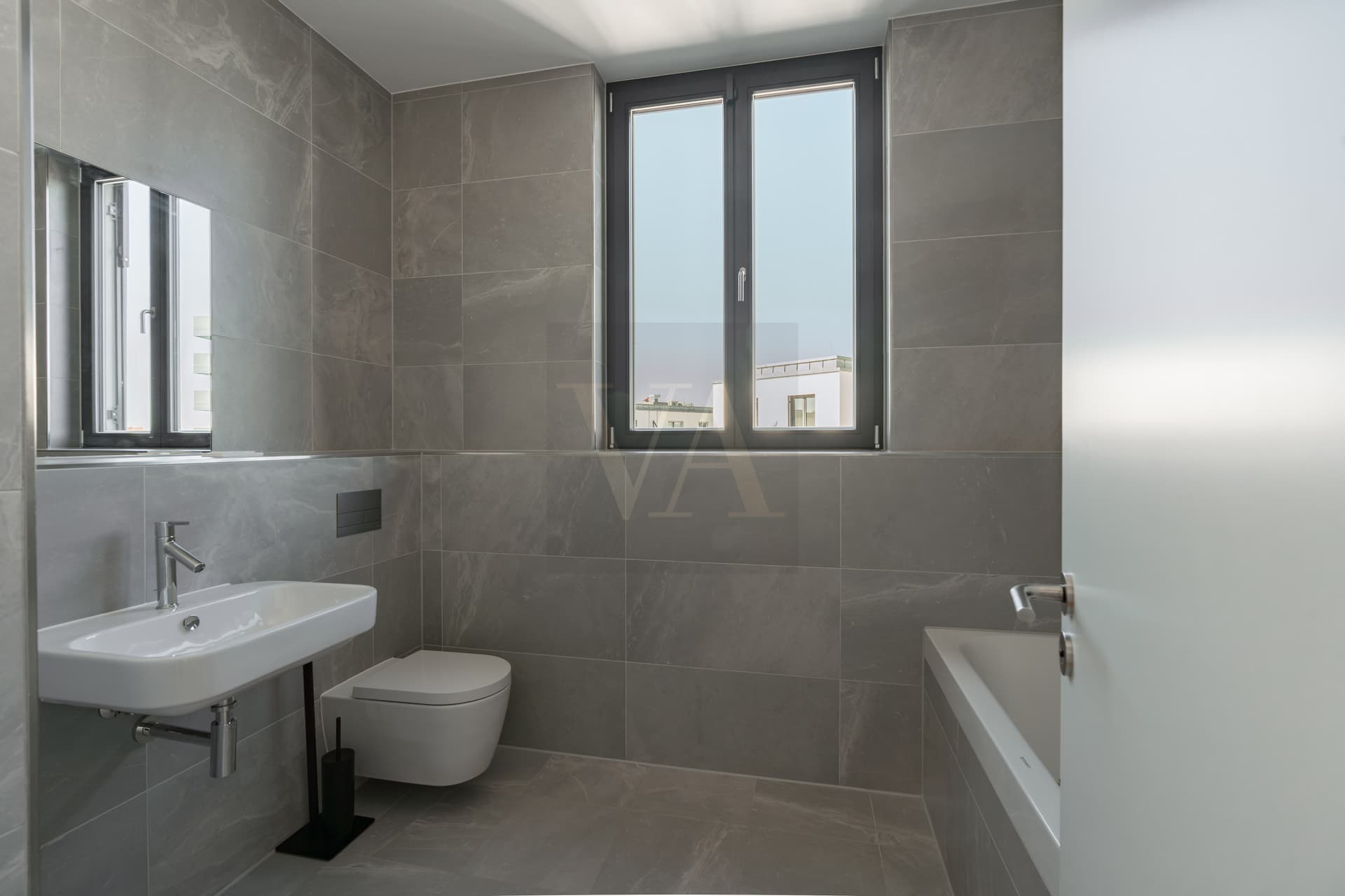 Penthouse mit umlaufender Dachterrasse in exklusiver Spreelage – stilvoll wohnen in Charlottenburg“ - Image 3