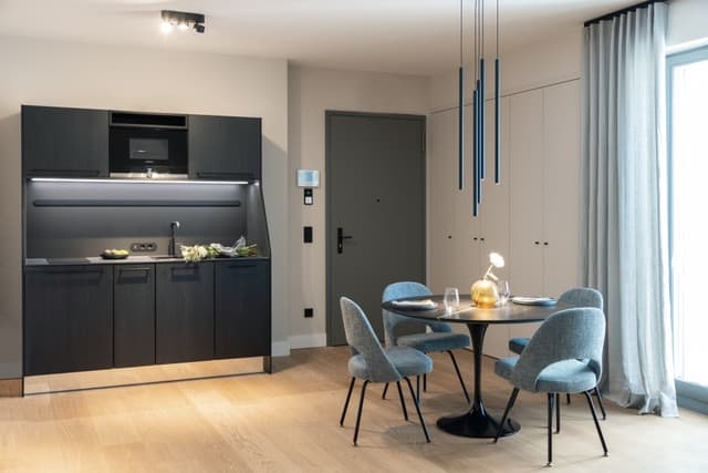 GLINT Berlin – Living Between Gründerzeit Charm & Modern Luxury - Image 3