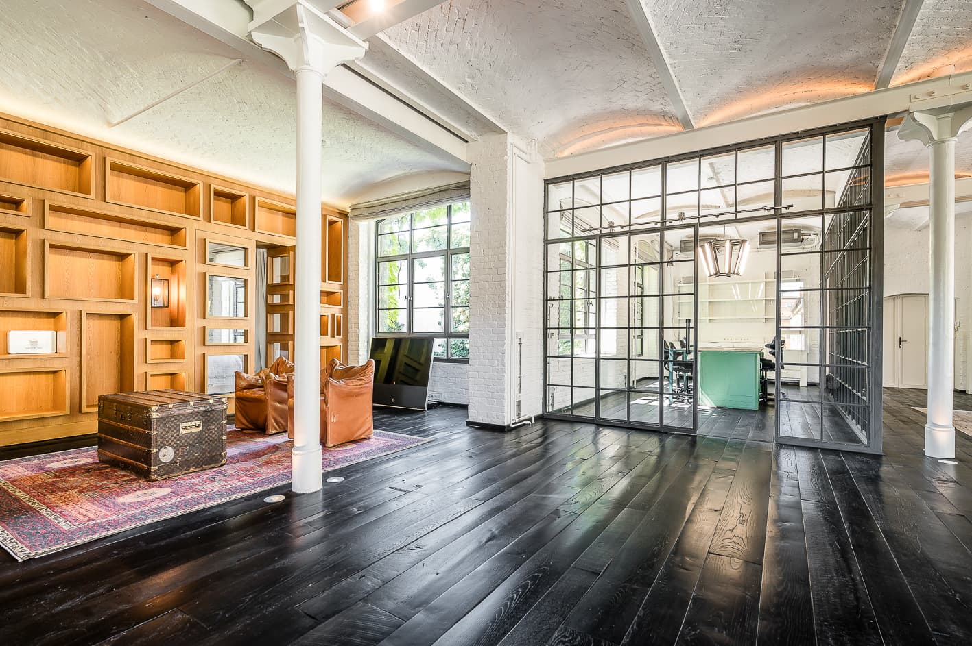 Exclusive Loft with 326 sqm & Designer Fireplace in Historic Factory at Maybachufer - Image 1