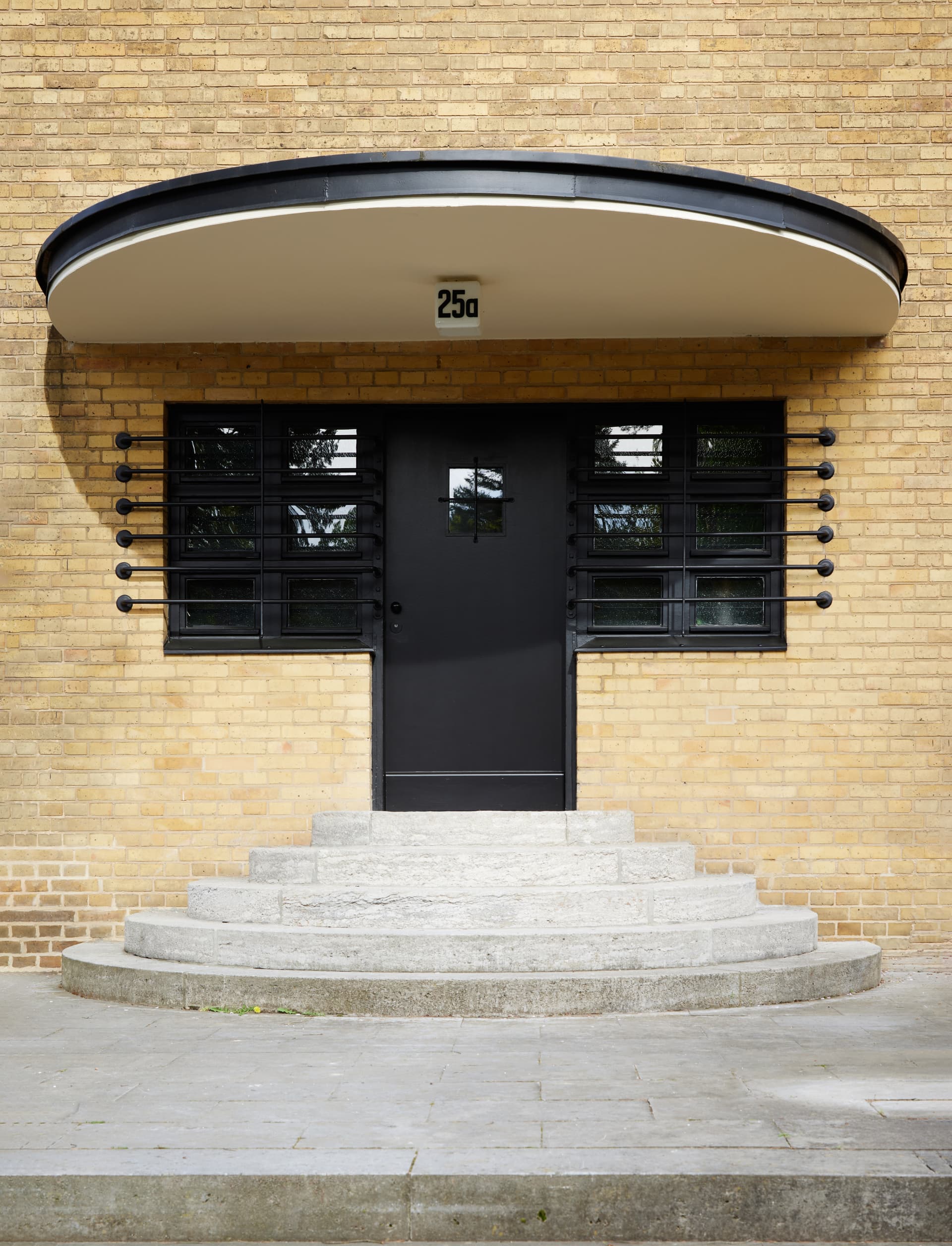 Luxury Villa in Berlin West End with Suite,Terraces and Lounge - Image 15