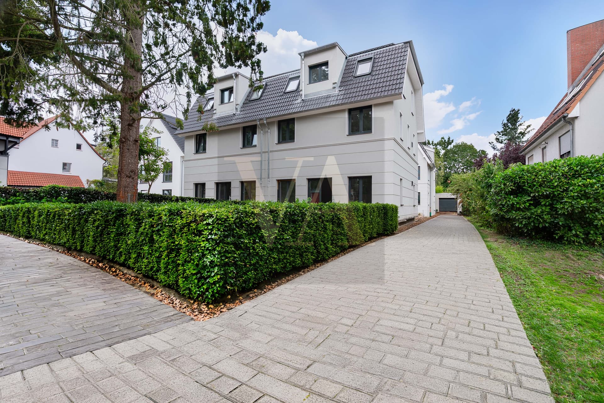 Exclusive New-Build Semi-Detached Residence with Private Garden in Berlin-Lichterfelde - Bild 1