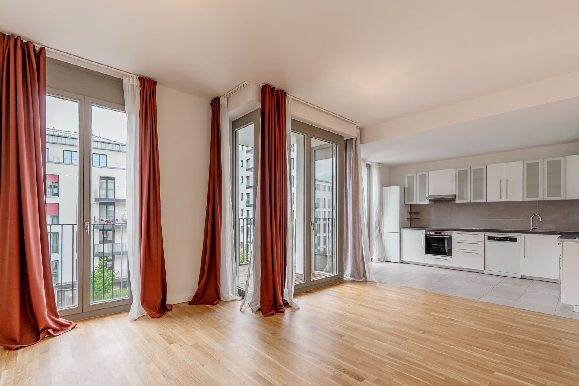 „Moderne 3-Zimmer-Wohnung mit Balkon & Tiefgarage – Urbanes Wohnen am Tiergarten“