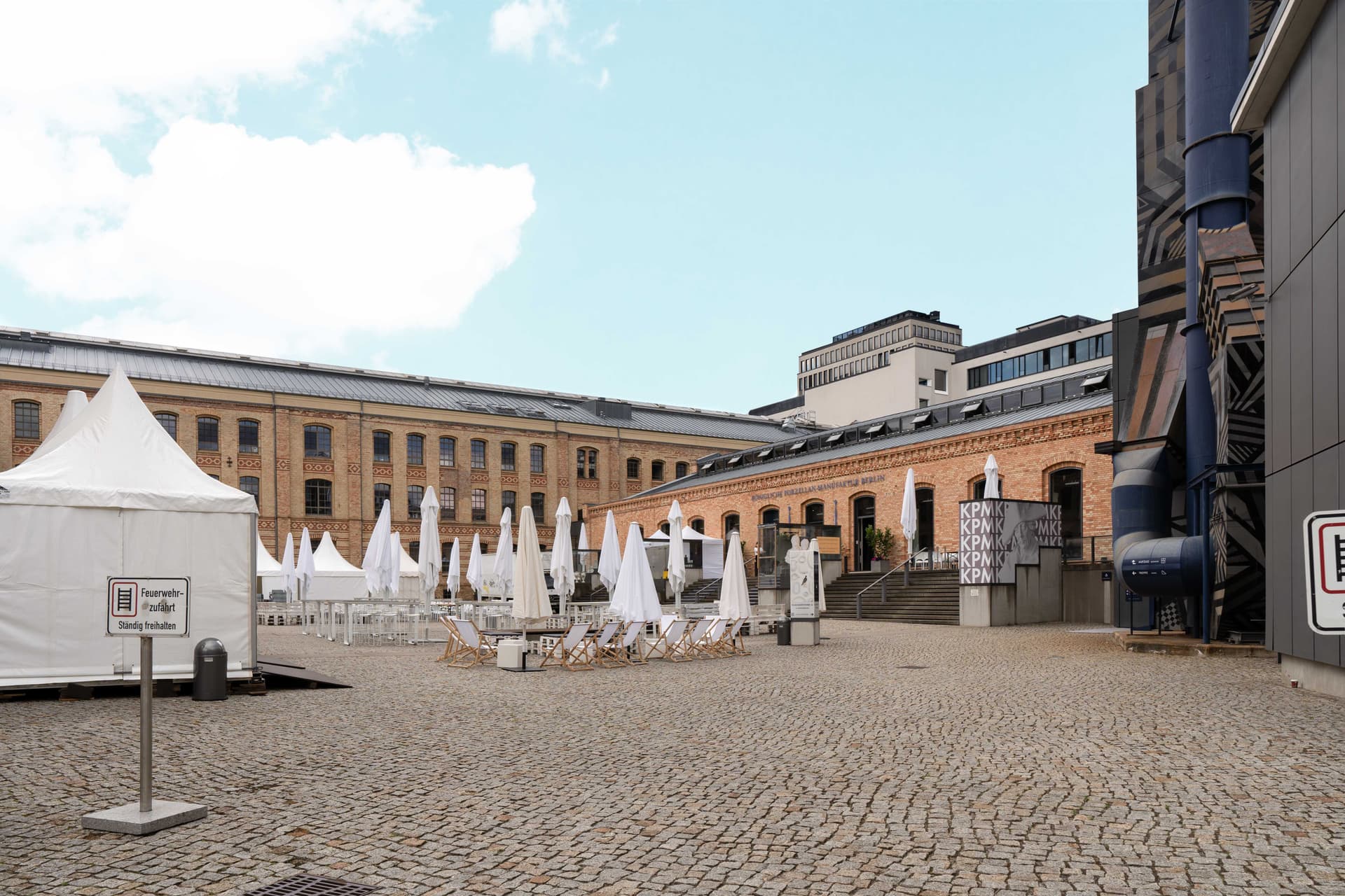 „Moderne 3-Zimmer-Wohnung mit Balkon & Tiefgarage – Urbanes Wohnen am Tiergarten“ - Image 2